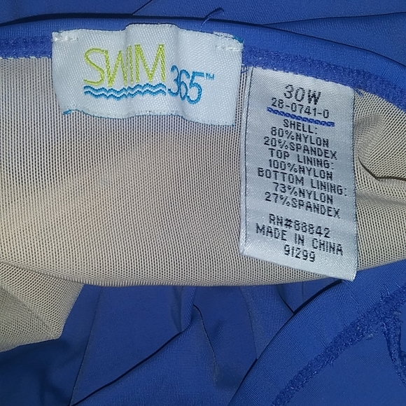 Swim 365 Plus Size Swimsuit Size 30W - Picture 6 of 8